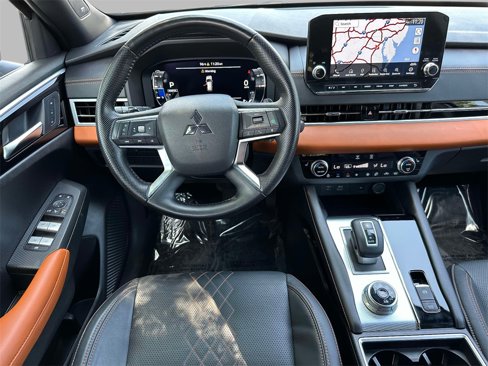 Used 2022 Mitsubishi Outlander SEL image 4