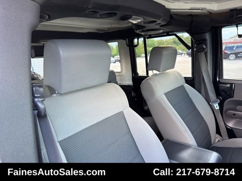 Used 2010 Jeep Wrangler Unlimited Sport image 93