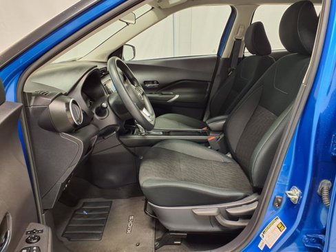 Used 2024 Nissan Kicks SV image 23