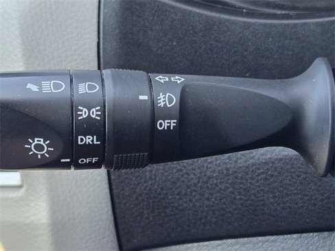 Used 2016 Toyota Corolla LE image 23