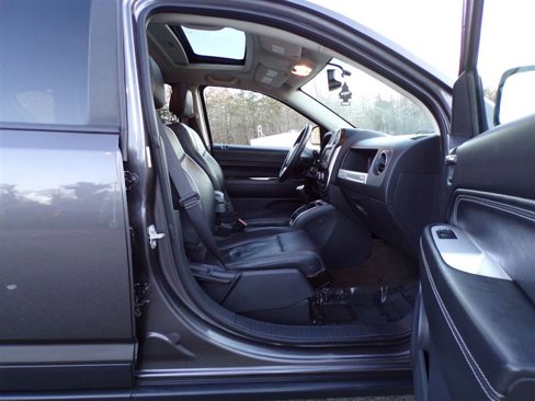 Used 2017 Jeep Compass High Altitude image 20