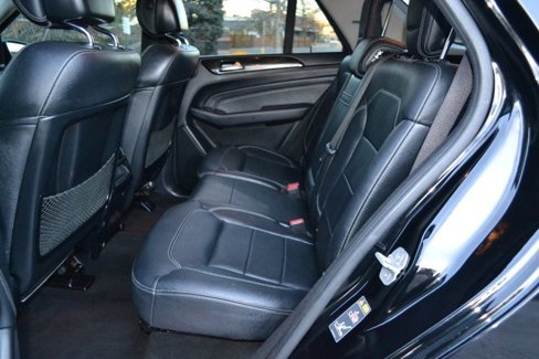 Used 2015 Mercedes-Benz ML 400 4MATIC w/ Accessory Chrome Package image 31