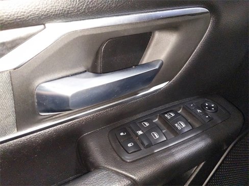 Used 2019 RAM 1500 Big Horn image 17