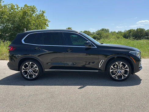 Used 2022 BMW X5 sDrive40i w/ Executive Package image 8
