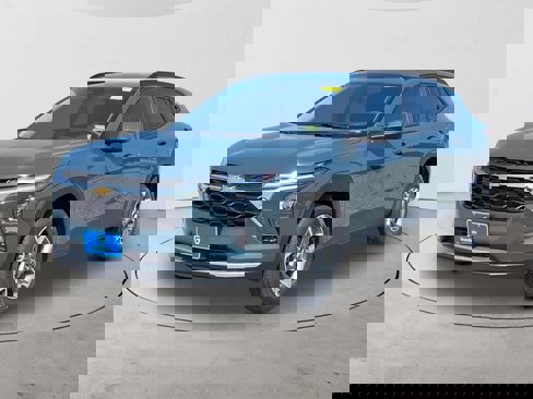 New 2025 Chevrolet Trax LT image 1