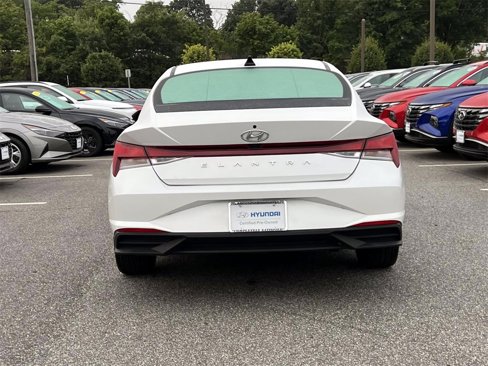 Certified 2023 Hyundai Elantra SEL w/ Convenience Package image 6