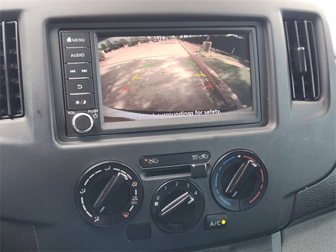 Used 2021 Nissan NV200 S image 18