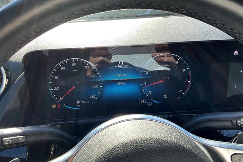 Certified 2022 Mercedes-Benz GLA 250 4MATIC image 7
