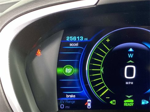 Used 2018 Chevrolet Volt LT w/ Comfort Package image 19