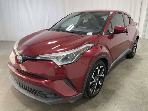Used 2018 Toyota C-HR image 5