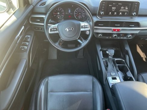 Used 2020 Kia Telluride LX image 14
