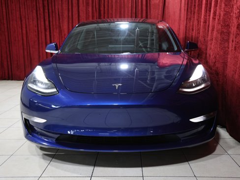 Used 2018 Tesla Model 3 Long Range image 9