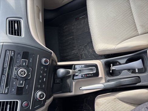 Used 2015 Honda Civic LX image 12