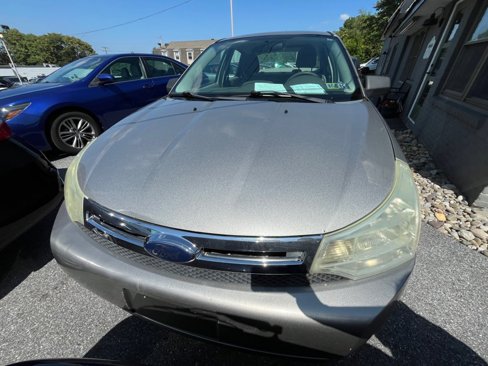 Used 2008 Ford Focus SE image 2