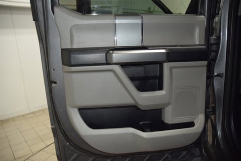 Used 2021 Ford F250 XLT w/ XLT Premium Package image 40