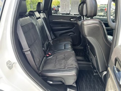 Used 2020 Jeep Grand Cherokee Trailhawk image 28