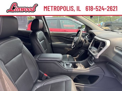 Used 2023 GMC Acadia SLT image 9