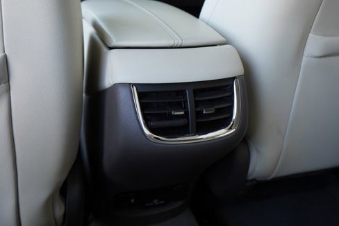 Used 2020 Chevrolet Malibu Premier image 31