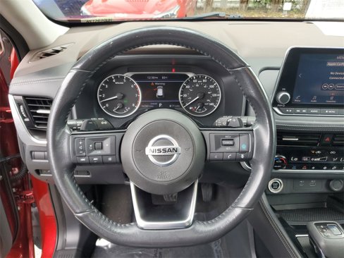 Used 2021 Nissan Rogue SL image 18