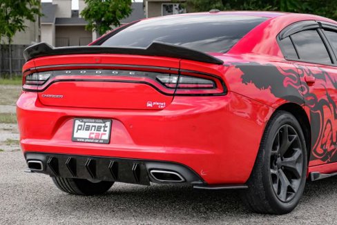 Used 2019 Dodge Charger SXT image 10