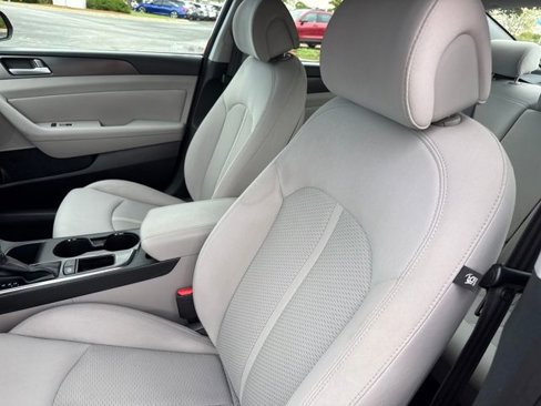 Used 2015 Hyundai Sonata Sport image 12