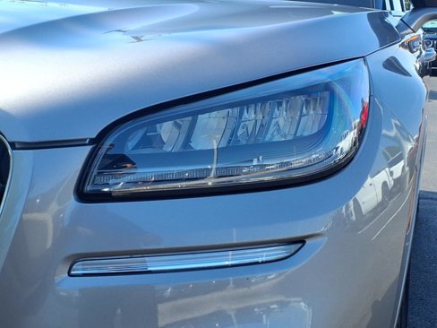 Used 2021 Lincoln Corsair Reserve w/ Sport Package image 24