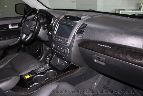 Used 2015 Kia Sorento SX image 30