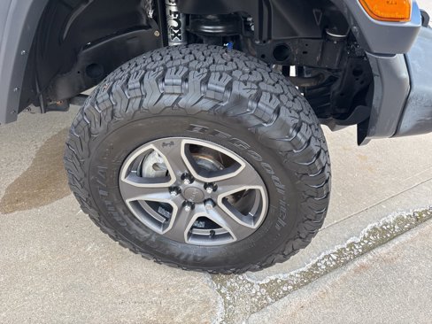 Used 2019 Jeep Wrangler Unlimited Sport S image 31