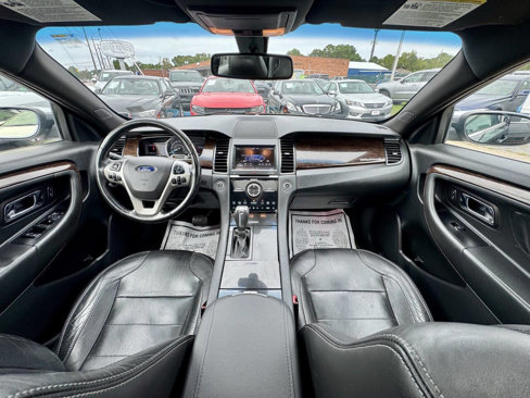 Used 2013 Ford Taurus Limited image 16