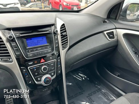 Used 2013 Hyundai Elantra GT w/ Touch & Go Pkg image 9
