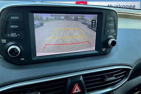 Used 2019 Hyundai Santa Fe SEL image 13