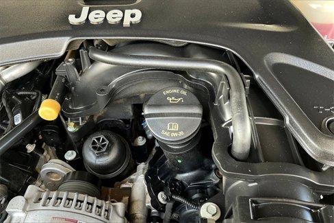 Used 2021 Jeep Gladiator Willys image 32
