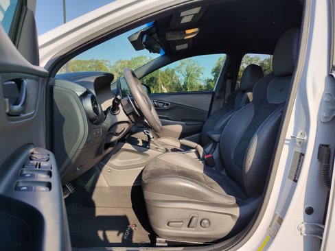 Used 2022 Hyundai Kona N image 14