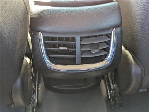 Used 2023 Chevrolet Malibu LT image 18