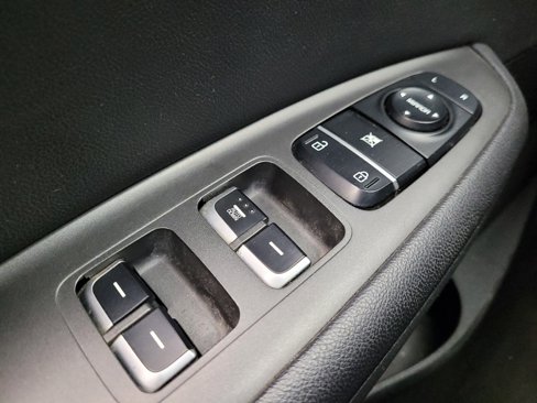 Used 2018 Kia Optima LX image 27