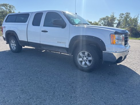 Used 2010 GMC Sierra 1500 SLE w/ Power Pack Plus image 18