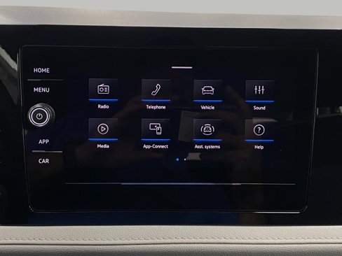 New 2025 Volkswagen Taos S image 21