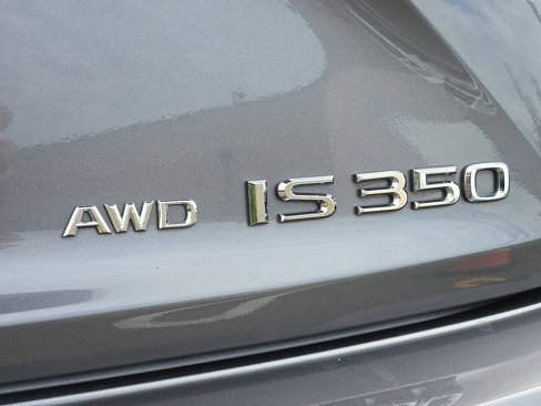 Used 2015 Lexus IS 350 AWD image 29