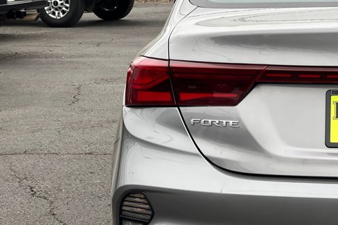 Used 2023 Kia Forte LXS w/ LXS Technology Package image 21