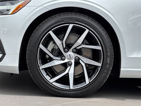 Certified 2020 Volvo S60 T5 Momentum image 23