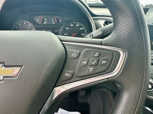 Used 2024 Chevrolet Malibu LT image 19