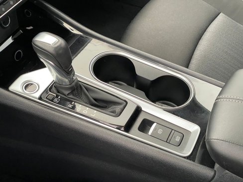 Certified 2020 Nissan Altima 2.5 SV image 17