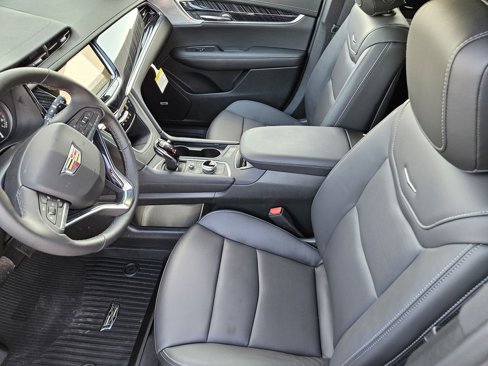 New 2025 Cadillac XT6 Premium Luxury w/ Technology Package image 17