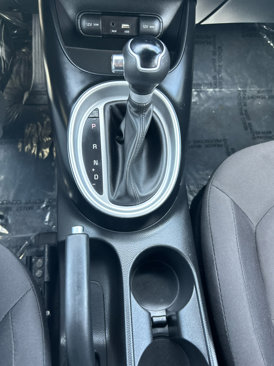 Used 2018 Kia Soul image 17