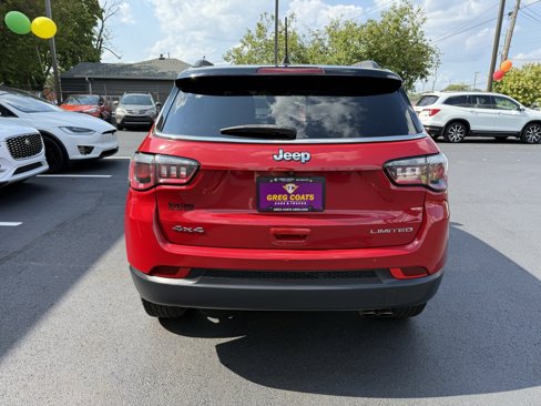 Used 2018 Jeep Compass Limited image 5