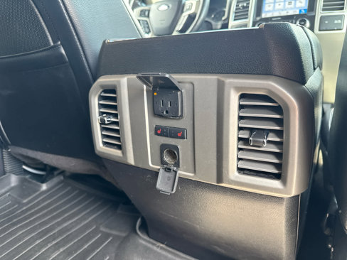 Used 2016 Ford F150 Lariat w/ Equipment Group 502A Luxury image 17