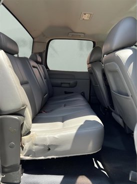 Used 2013 Chevrolet Silverado 3500 W/T image 34