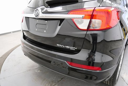 Used 2018 Buick Envision Essence image 9