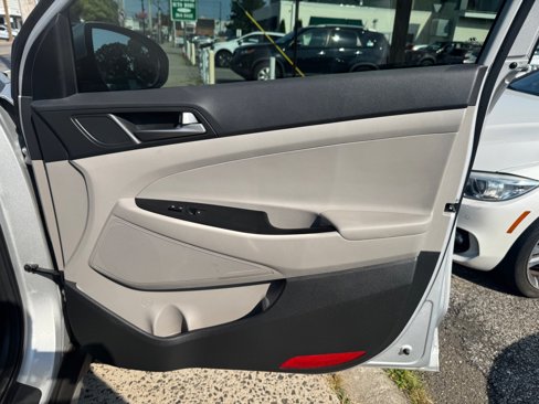 Used 2018 Hyundai Tucson Value image 34