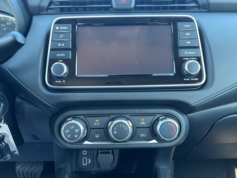 New 2025 Nissan Versa S w/ Trunk Package image 17